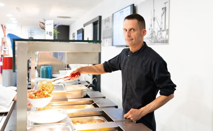 Service-Mitarbeiter / Küchenhilfe (m/w/d) für die Speisenportionierung, 1. Bild